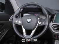 Usata BMW 318 Advantage 150 CV (110 kW) 2021 Black sapphire met Berlina