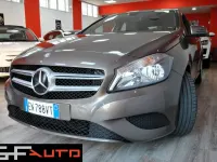 Usata Mercedes A180 109 CV (80 kW) 2013 Marrone Utilitaria