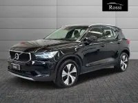 Usata Volvo XC40 Momentum 129 CV (94 kW) 2021 Nero metallizzato SUV
