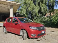 Usata Dacia Sandero Lauréate 75 CV (55 kW) 2013 Berlina