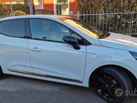 Usata Renault Clio V Techno 101 CV (74 kW) 2025 Bianco Berlina