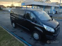 Usata Ford Tourneo Custom 125 CV (91 kW) 2014 Nero Furgone
