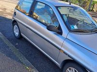 Usata Lancia Ypsilon 54 CV (39 kW) 1999 Argento Utilitaria