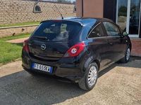 Usata Opel Corsa 90 CV (66 kW) 2009 Nero Utilitaria