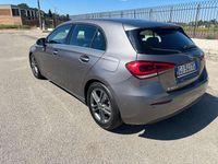 Usata Mercedes A180 Business 116 CV (85 kW) 2019 Grigio Berlina