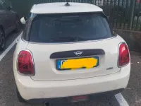 Usata Mini ONE 75 CV (55 kW) 2021 Beige Utilitaria