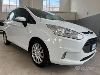 Usata Ford B-MAX 100 CV (73 kW) 2016 Bianco Monovolume