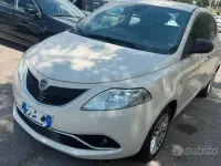 Usata Lancia Ypsilon Silver 69 CV (50 kW) 2018 Beige Utilitaria
