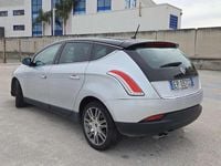 Usata Lancia Delta 120 CV (88 kW) 2013 Utilitaria
