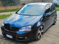 Usata VW Golf IV GTI 105 CV (77 kW) 2005 Blu Berlina