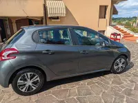 Usata Peugeot 208 Active 95 CV (69 kW) 2015 Grigio Utilitaria