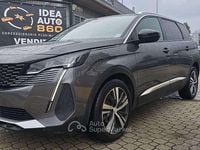 Usata Peugeot 5008 Allure 131 CV (96 kW) 2024 Grigio SUV