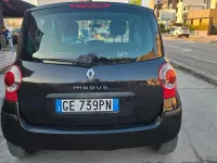 Usata Renault Modus 75 CV (55 kW) 2007 Nero Monovolume