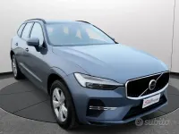 Usata Volvo XC60 Momentum 197 CV (144 kW) 2022 Grigio SUV