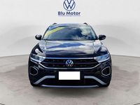 Usata VW T-Roc Life 110 CV (80 kW) 2023 Deep black perlato SUV