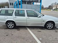 Usata Volvo V70 140 CV (102 kW) 2000 Grigio Station wagon