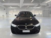 Usata BMW 318 150 CV (110 kW) 2024 Nero Station wagon