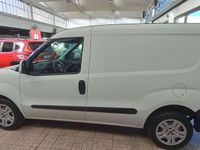Usata Fiat Doblò 95 CV (69 kW) 2019 Bianco Monovolume