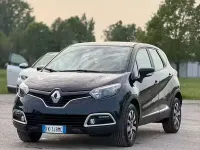 Usata Renault Captur 90 CV (66 kW) 2017 Nero SUV
