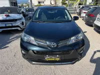 Usata Toyota RAV4 124 CV (91 kW) 2015 Nero SUV