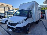 Usata Iveco Daily 140 CV (102 kW) 2022 Bianco Furgone