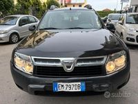 Usata Dacia Duster 110 CV (80 kW) 2012 Nero SUV