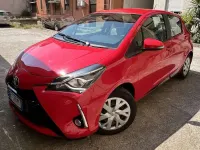 Usata Toyota Yaris Active 69 CV (50 kW) 2017 Rosso Berlina