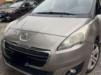 Usata Peugeot 5008 Active 114 CV (83 kW) 2014 Monovolume