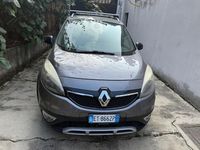 Usata Renault Scénic III XMOD 110 CV (80 kW) 2014 Arancione Monovolume