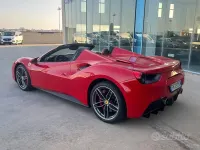 Usata Ferrari 488 670 CV (492 kW) 2017 Rosso Cabrio