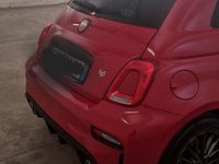 Usata Abarth 695 180 CV (132 kW) 2024 Rosso Utilitaria