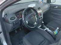 Usata Ford Focus 90 CV (66 kW) 2007 Grigio Station wagon