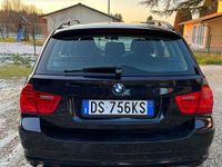 Usata BMW 320 177 CV (130 kW) 2008 Blu/azzurro Station wagon