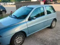 Usata Lancia Ypsilon 60 CV (44 kW) 2001 Utilitaria