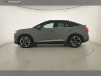 Usata Audi Q4 e-tron S-Line 150 kW (204 CV) 2023 Grigio selce SUV