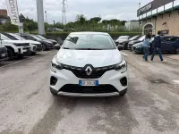 Usata Renault Captur Engineered 159 CV (116 kW) 2023 Beige SUV
