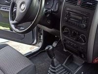 Usata Suzuki Jimny 86 CV (63 kW) 2006 Argento SUV