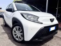 Gebraucht Toyota Aygo X Active 72 PS (52 kW) 2025 Weiß SUV