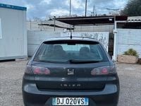 Usata Seat Ibiza 70 CV (51 kW) 2007 Grigio Utilitaria