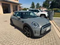 Usata Mini ONE Essential 102 CV (75 kW) 2022 Opaco Utilitaria