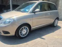 Usata Lancia Ypsilon 60 CV (44 kW) 2007 Beige Utilitaria