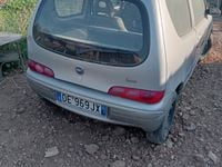 Usata Fiat 600 54 CV (39 kW) 2006 Grigio Utilitaria