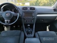 Usata VW Golf VI Highline 105 CV (77 kW) 2010 Grigio Utilitaria