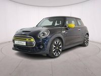 Usata Mini Cooper SE 135 kW (184 CV) 2021 Enigmatic black mini yours Utilitaria