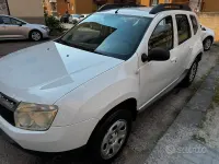 Usata Dacia Duster 2011 Bianco SUV