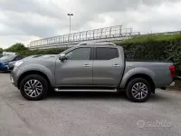 Usata Nissan Navara 163 CV (119 kW) 2018 Grigio Pick-up