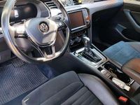 Usata VW Passat Executive 150 CV (110 kW) 2016 Argento Station wagon