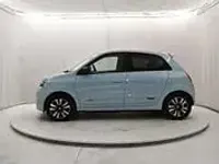 Usata Renault Twingo Techno 60 kW (82 CV) 2022 Blu shopping Utilitaria