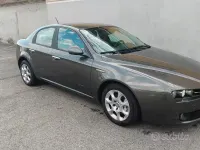Usata Alfa Romeo 159 Distinctive 150 CV (110 kW) 2008 Grigio Berlina