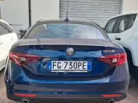 Usata Alfa Romeo Giulia 150 CV (110 kW) 2017 Blu Berlina